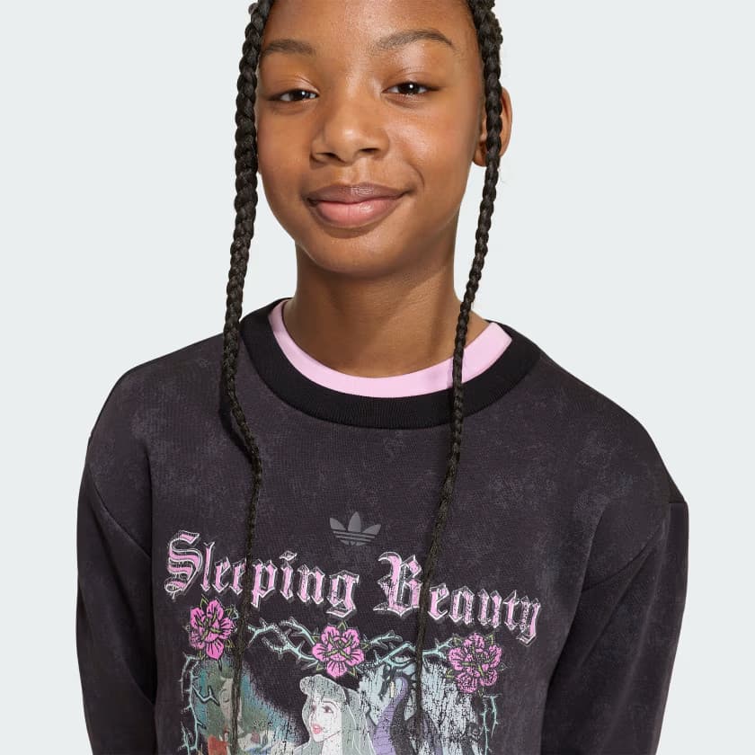 adidas Kids' DISNEY VILLAINS LOOSE WASHED GFX CREW Sweatshirt - Black - Size XL - Image 4