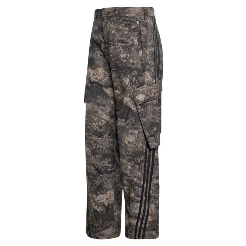 adidas Men's ADILENIUM SEASON 5 CARGO PANTS - Chalk Pearl/Wonder Taupe - Size 34 - Image 6