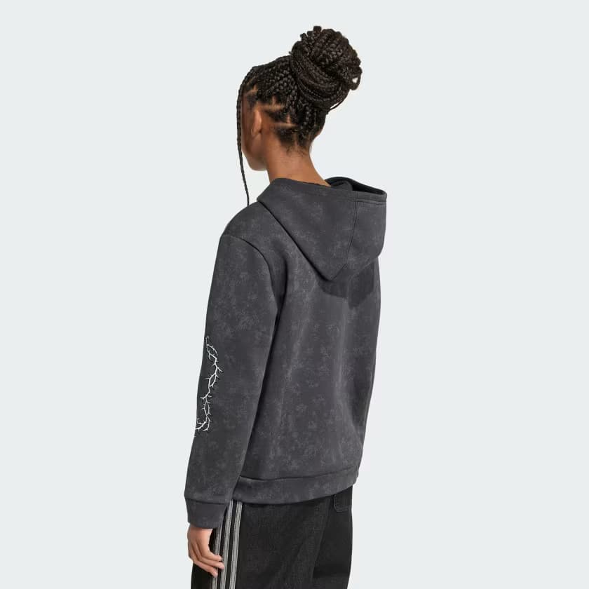 adidas Kids' DISNEY VILLAINS LOOSE WASHED GFX HOODIE - Black - Size L - Image 2