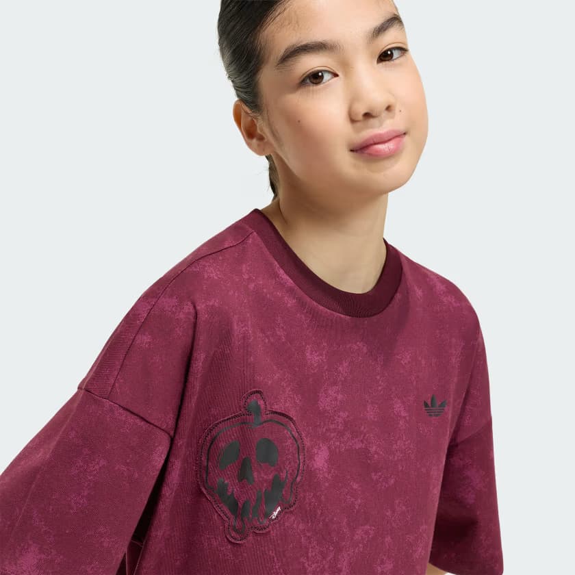adidas Kids' DISNEY VILLAINS OVERSIZED WASHED GFX TEE - Maroon - Size XS - Image 4