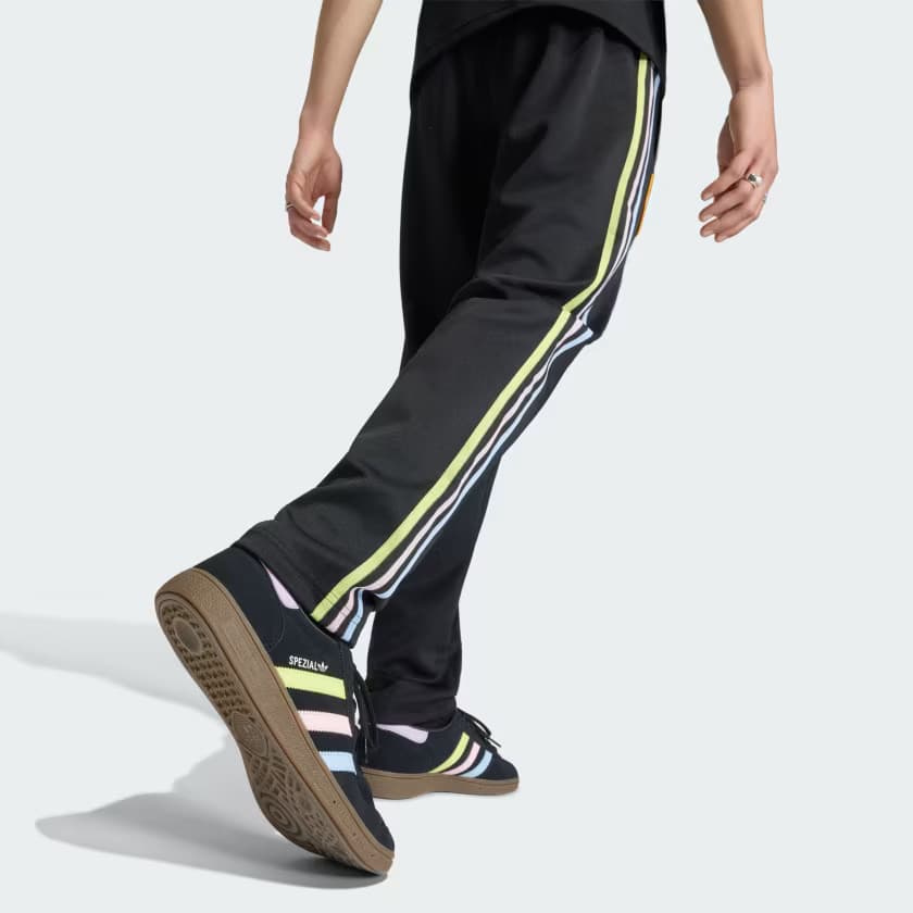 adidas Men's Japan Originals Track Pants - Size 2XL - Image 4