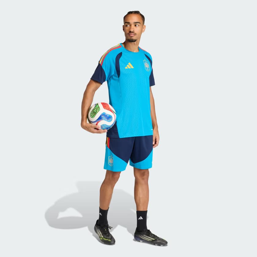 adidas Men's Spain 26 Tiro Training Shorts - Size S - Image 3