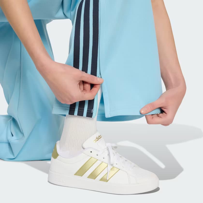 adidas Women's House of Tiro Pants - Icey Blue/Hazy Beige/Night Navy - Size M - Image 5