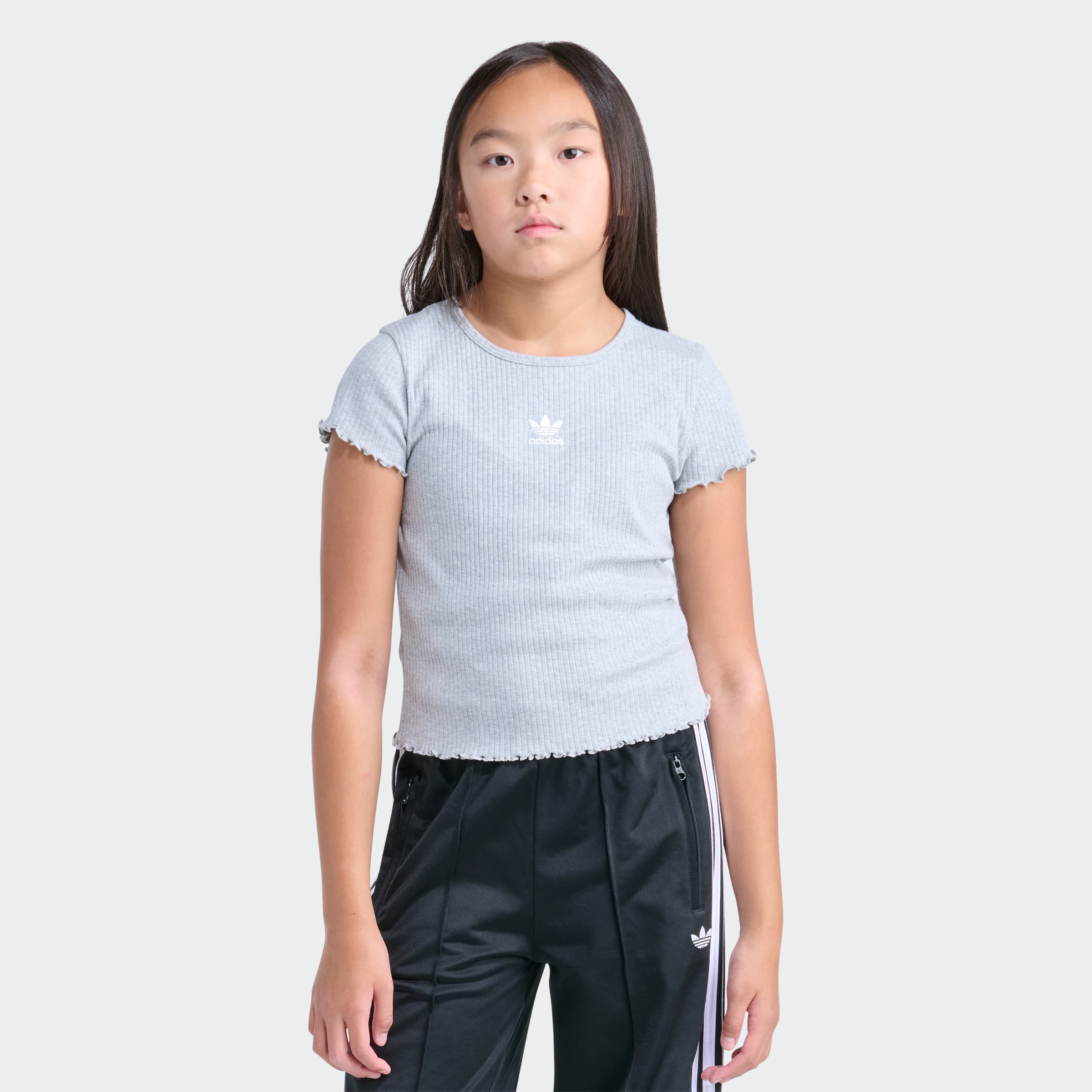 adidas Kids' SS ESS RIB TEE S26 - Medium Grey Heather - Size M - Image 1