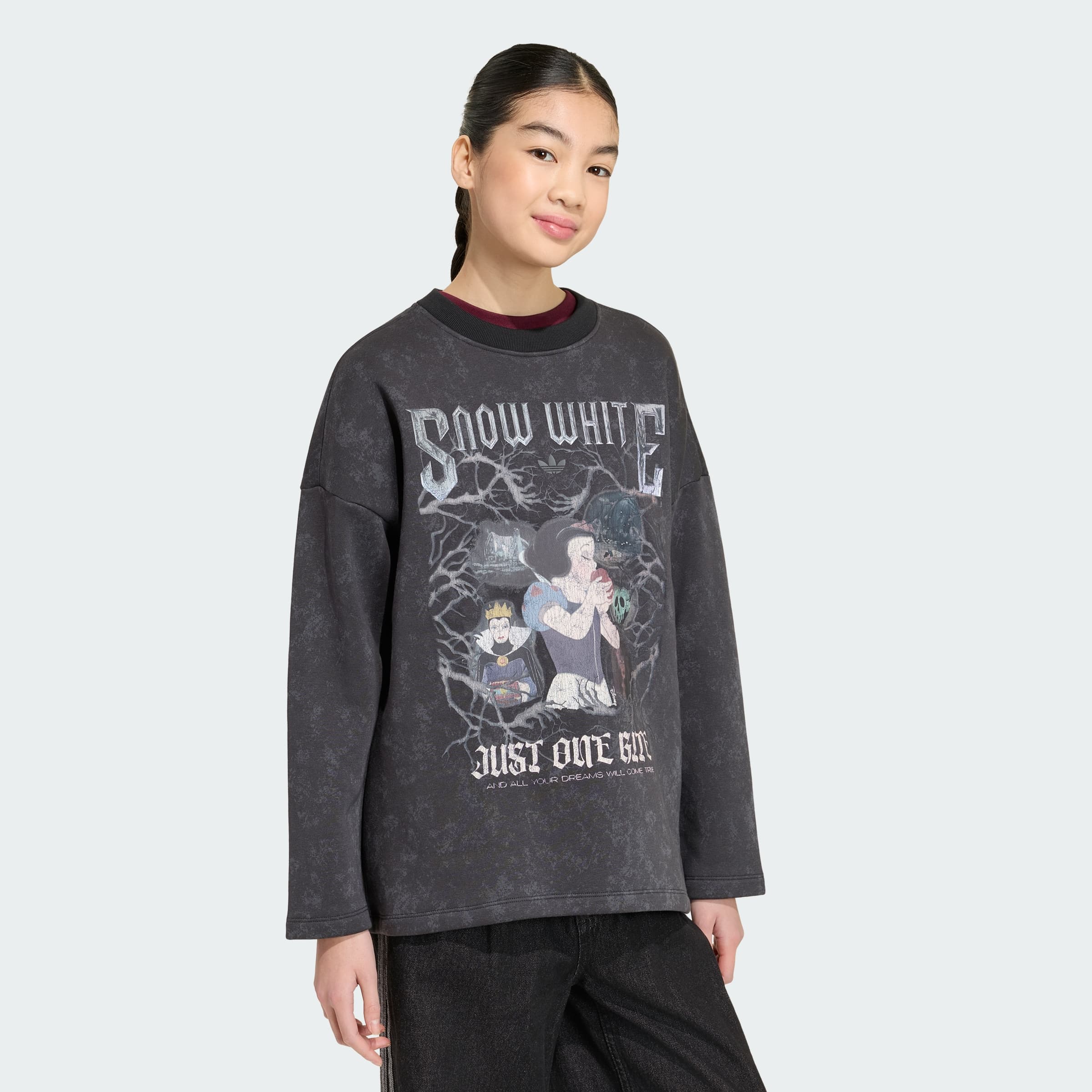 adidas Kids' DISNEY VILLAINS OVERSIZED HOCKEY CREW TEE - Black - Size M - Image 1