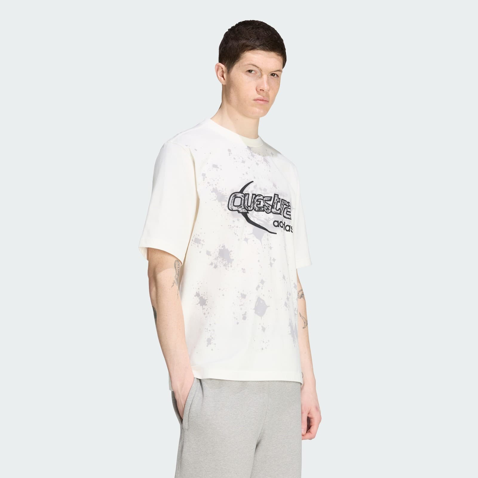 adidas Men's ADILENIUM SEASON 5 QUESTRA GRAPHIC TEE - Off White - Size XL - Image 1